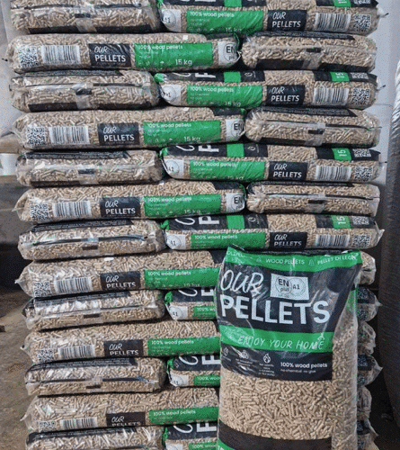 6 mm Træpiller – 1050 kg pr. palle (15 kg poser) – Hele læs leveret